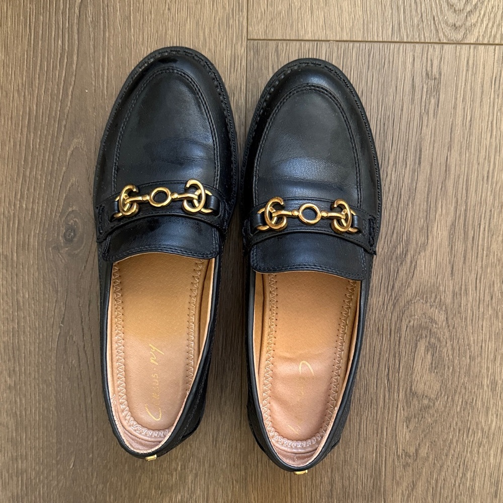 Circus by Sam Edelman Elegant Black Loafers with Gold Detailing